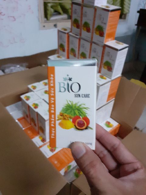 1 hộp viên uống chống nắng Bio Sun Care 60 viên, giá 550.000 đồng, sản phẩm được ưa chuộng trong các spa và VTM.