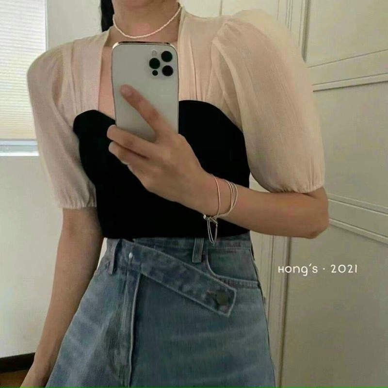 Áo Đen Cổ Khoét Tay Voan Nude Xịn Xò