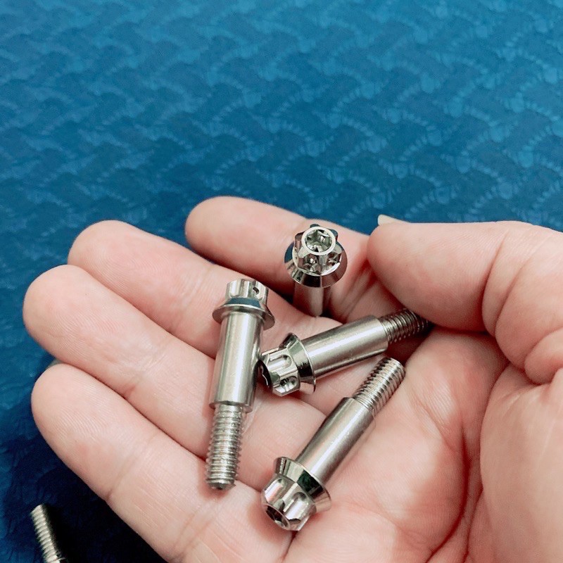 Ốc Tay Thắng Ya/Honda Salaza