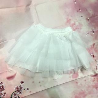Váy lót phồng trắng
