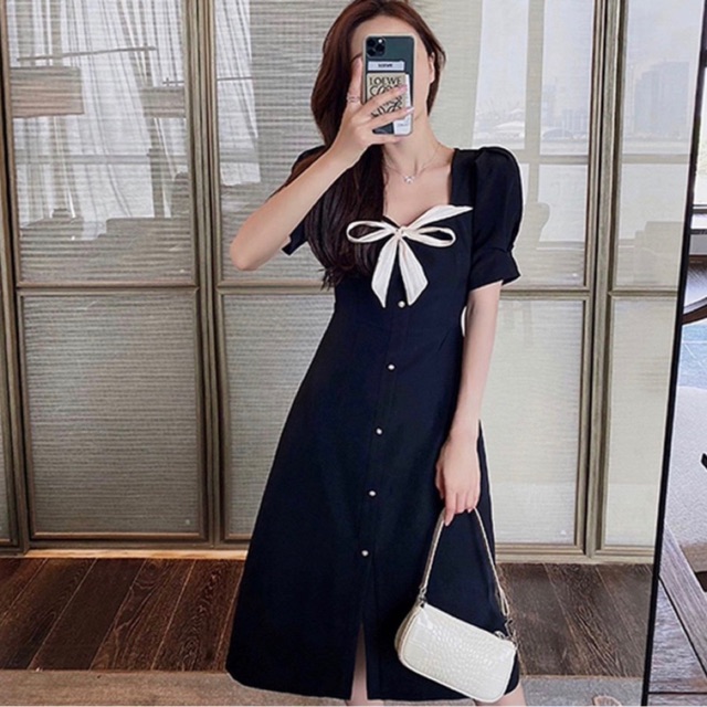 Đầm cổ vuông tiểu thư đen phối nơ cổ