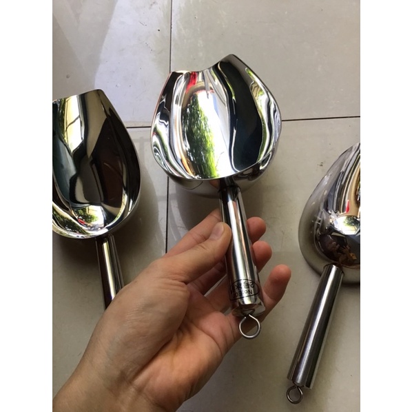 Xúc đá inox đủ cỡ, xẻng xúc đá bằng inox loại đẹp