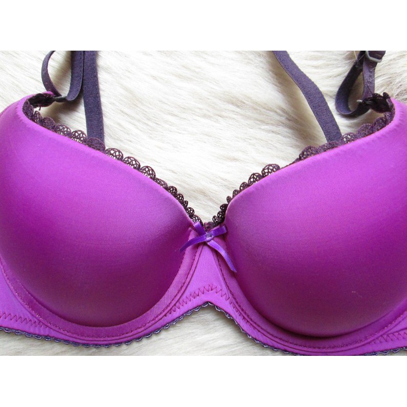 ÁO LÓT HUG Trơn viền ren - ALN09