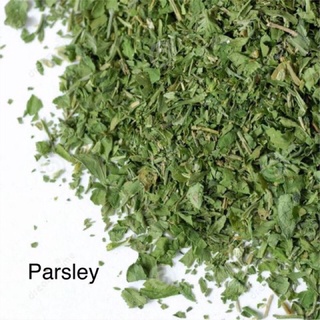 Lá thơm khô 15-20g (húng quế, mùi tây, nguyệt quế, kinh giới)