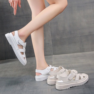 Xăng đan đế bệt dễ phối đồ