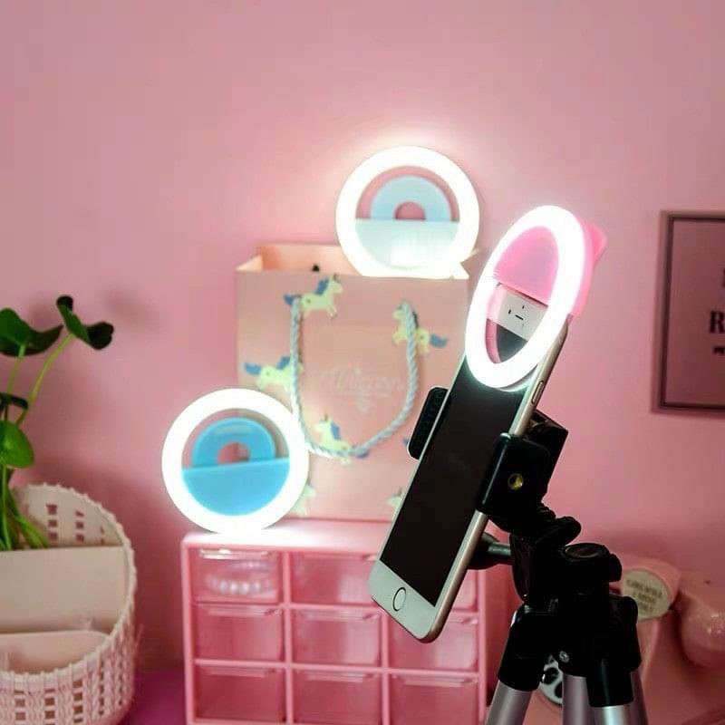 [ Chill ] Đèn LED Selfie - Đèn Chụp Ảnh Tự Sướng - Hỗ trợ ánh sáng - Đèn tròn gắn điện thoại [ dùng dây sạc ] Phụ kiện