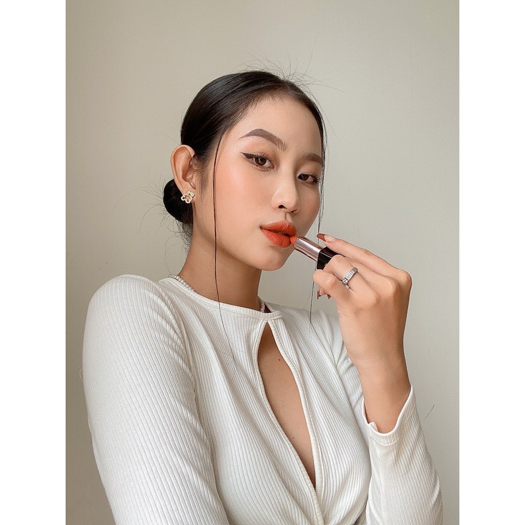 Son Thỏi Màu First Love - OFÉLIA Matte Lipstick (3.5g) | BigBuy360 - bigbuy360.vn