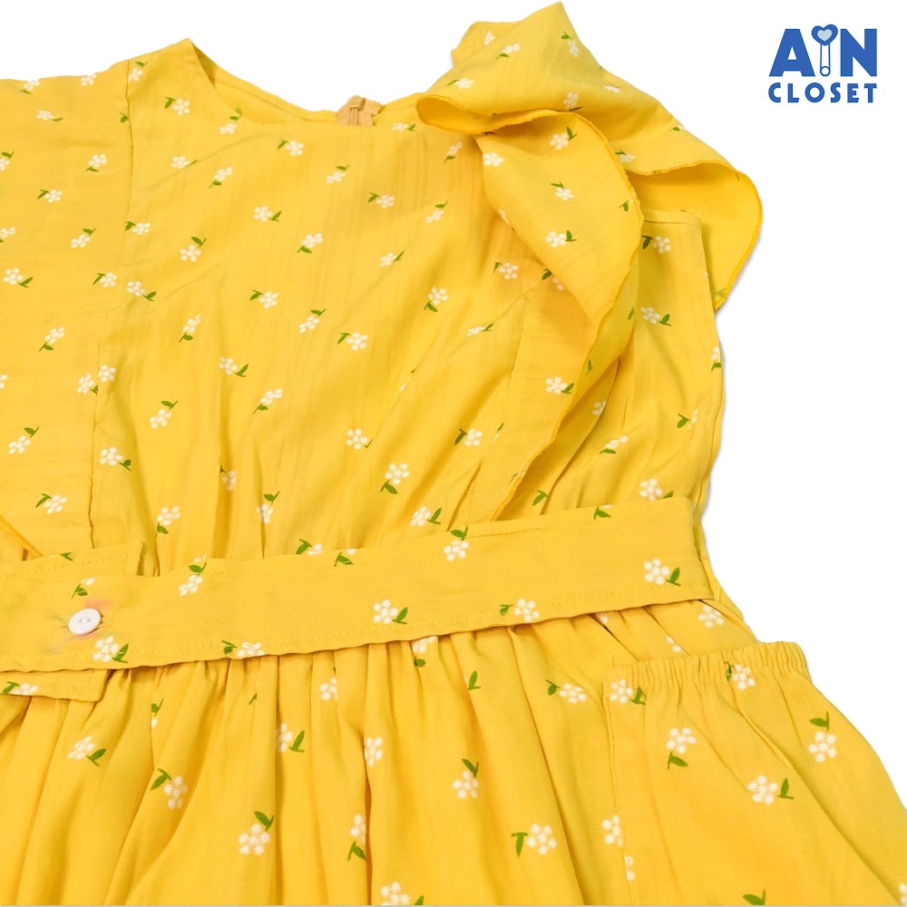 Đầm cho mẹ họa tiết Hoa nhí trắng nền vàng lụa tơ - AICDMEERHYEY - AIN Closet