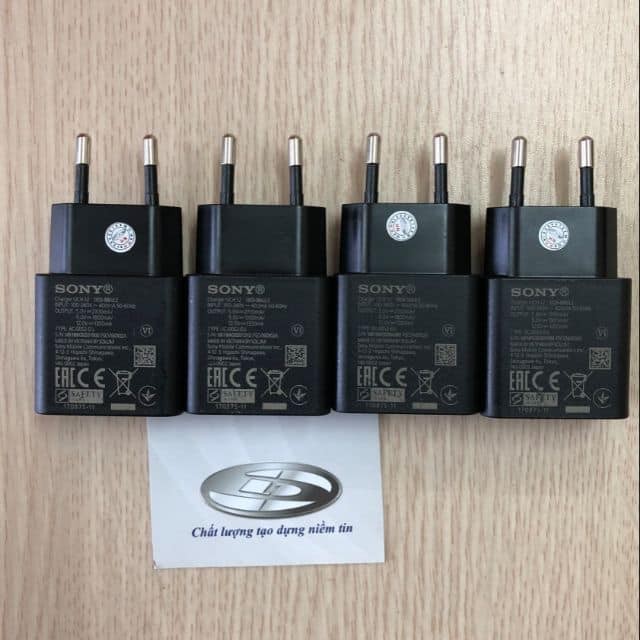 Củ sạc nhanh sony QC 3.0 cho XZ1/XZ2/XZ3/XZP...Hàng chính hãng - Chatmobile
