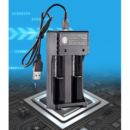 Sạc Pin 18650 Cao Cấp