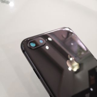 Vỏ iphone 8plus 8 plus mới 100% đẹp zin