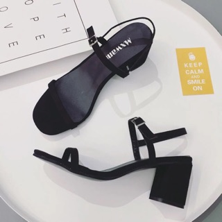 Sandal nữ