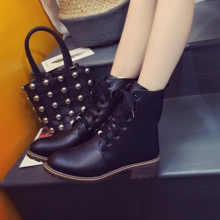 Giày boot nữ thể thao sành điệu	- BN200