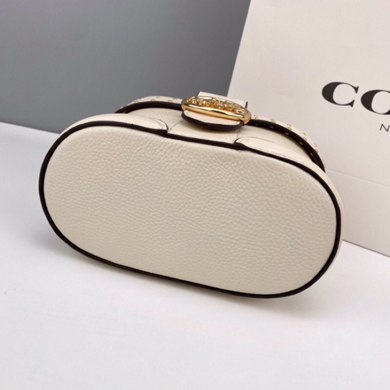 Túi đeo chéo Coach Georgie Gem dáng cốp siêu sang