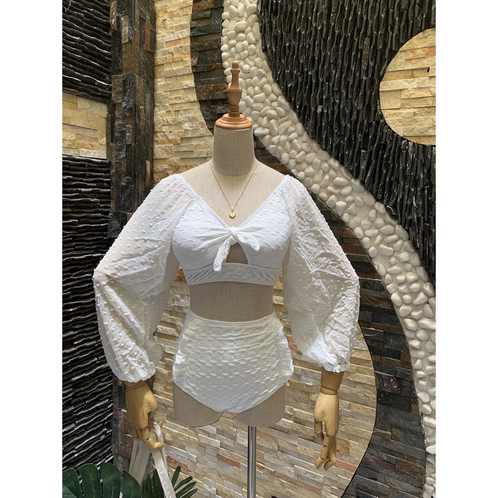 Bikini công chúa trắng tinh tế