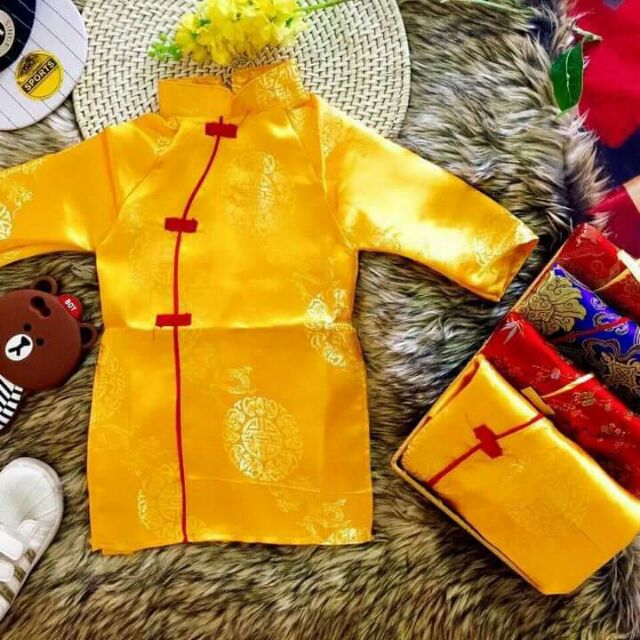 Áo dài tết sườn nam