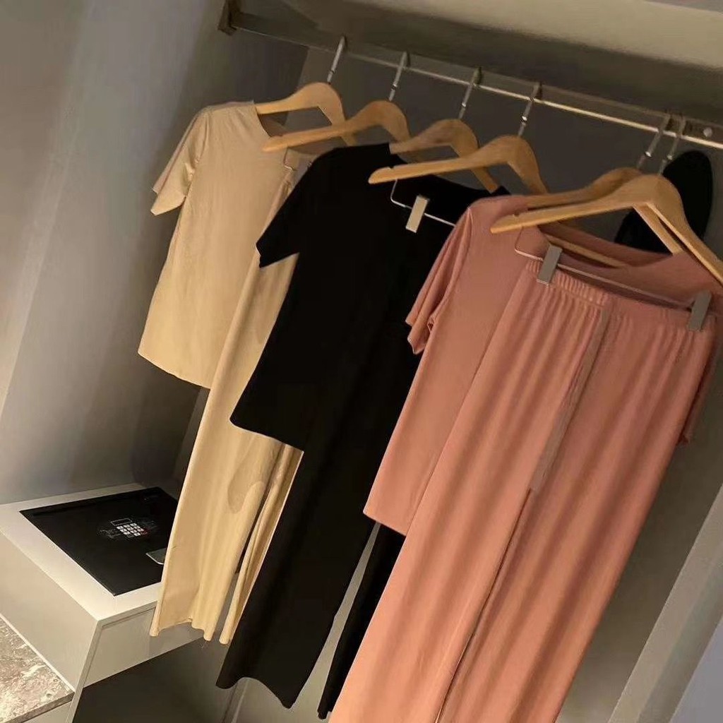Bộ Đồ Ngủ Vải Cotton Lụa Lạnh Mềm Mại Thoải Mái Thân Thiện Với Làn Da