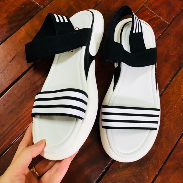 Sandal