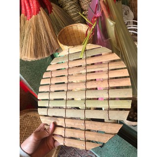 Mẹt/ Tràng hấp sửng bằng tre.