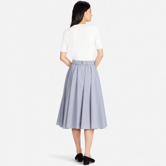 Váy UNIQLO kẻ sọc xanh blue