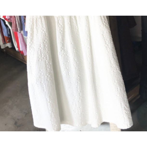 Đầm suông trắng form rộng vải thô đũi_hàng đẹp