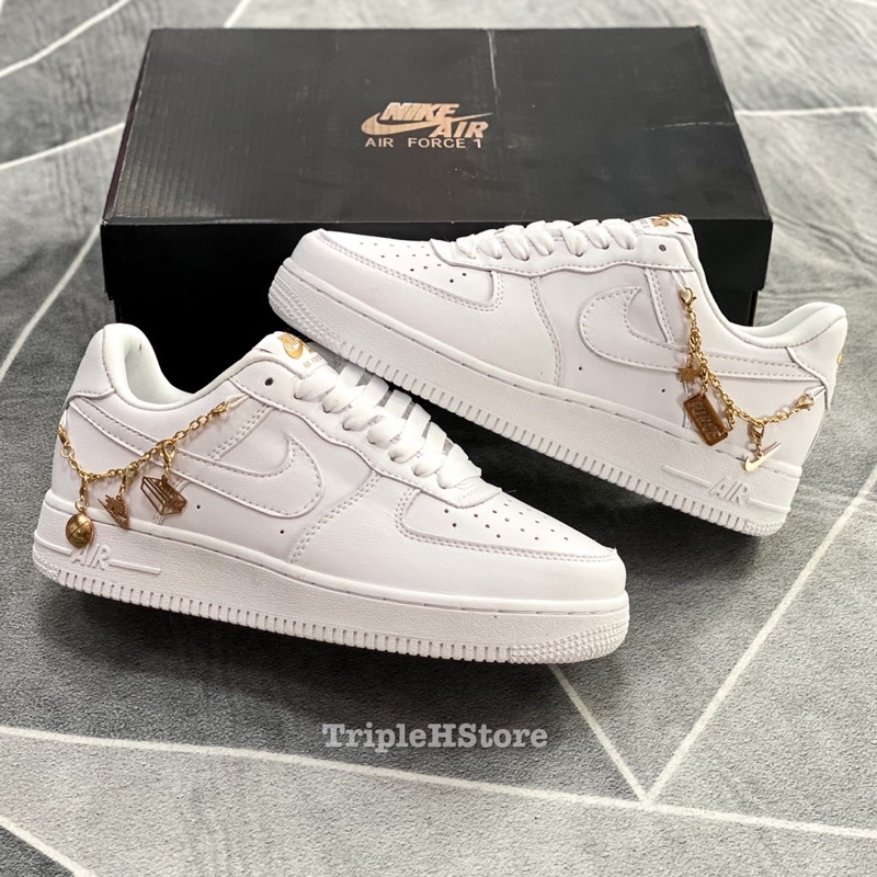 Giày Air Force 1 '07 LX 'Lucky Charms' - Phiên Bản Chuẩn