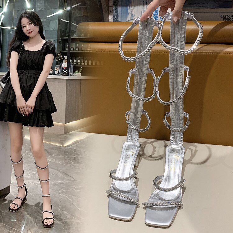 2023 Giày mới cho mùa hè Sandals cho phụ nữ Trang chủ Xăng đan Cao Gót Mũi Vuông Đính Đá Phong Cách Roman Thời Trang Mùa Hè Mới Cho Nữ