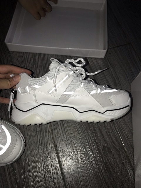 CÓ ẢNH THẬT GIÀY THỂ THAO SNEAKER PHẢN QUANG ULZZANG HÀN QUỐC ( PHẢN QUANG KHI ĐÈN FLASH CHIẾU VÀO ) | BigBuy360 - bigbuy360.vn