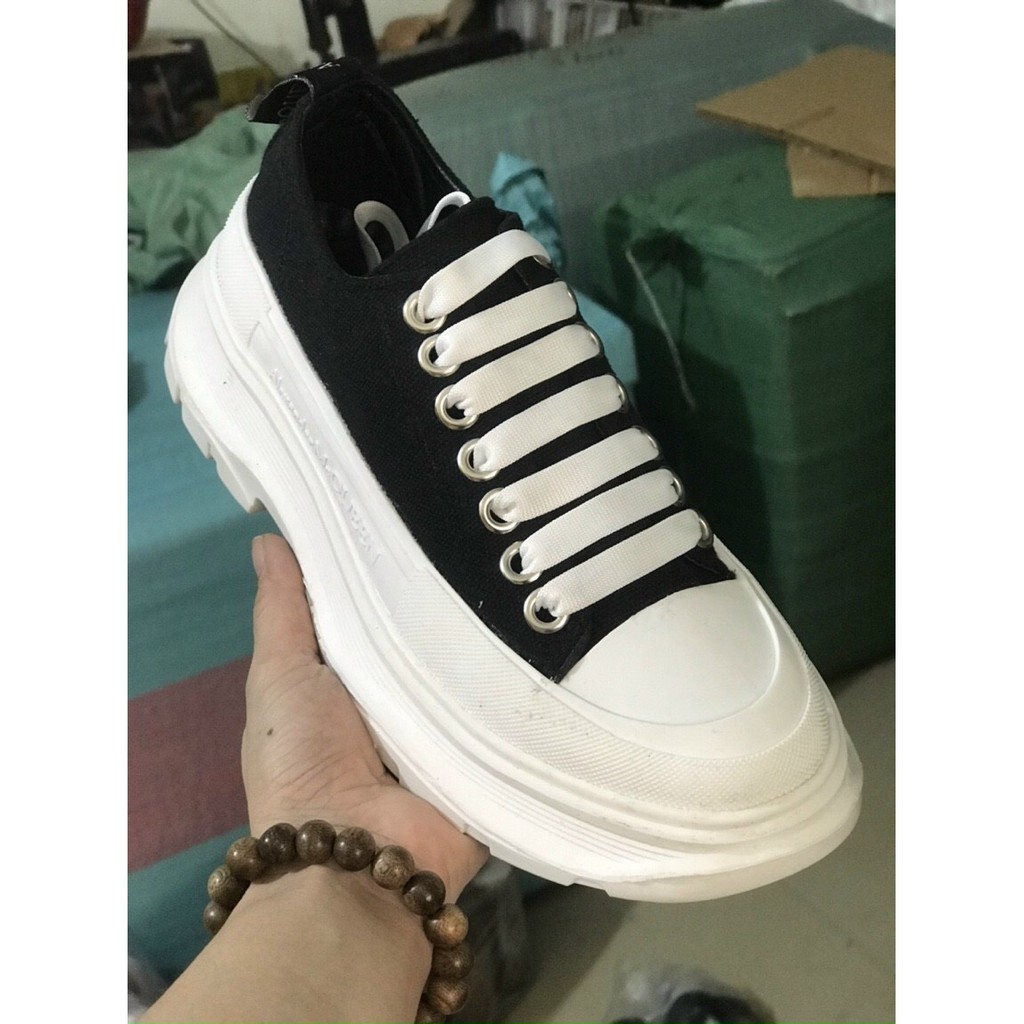 Giày sneaker thể thao MCQueen Black Tread Slick Low cao cổ-thấp cổ tăng chiều cao đủ size nam nữ kiểu dáng 2020 | BigBuy360 - bigbuy360.vn