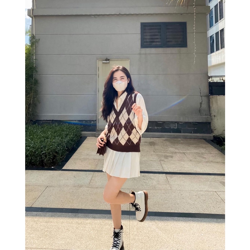  Áo Gile nữ len Quảng Châu màu trám Đen/ Nâu/ Đỏ Style Ulzzang Hàn Quốc | BigBuy360 - bigbuy360.vn