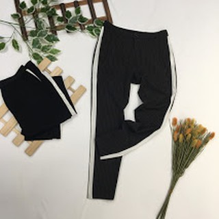 quần vải kẻ sọc trắng
