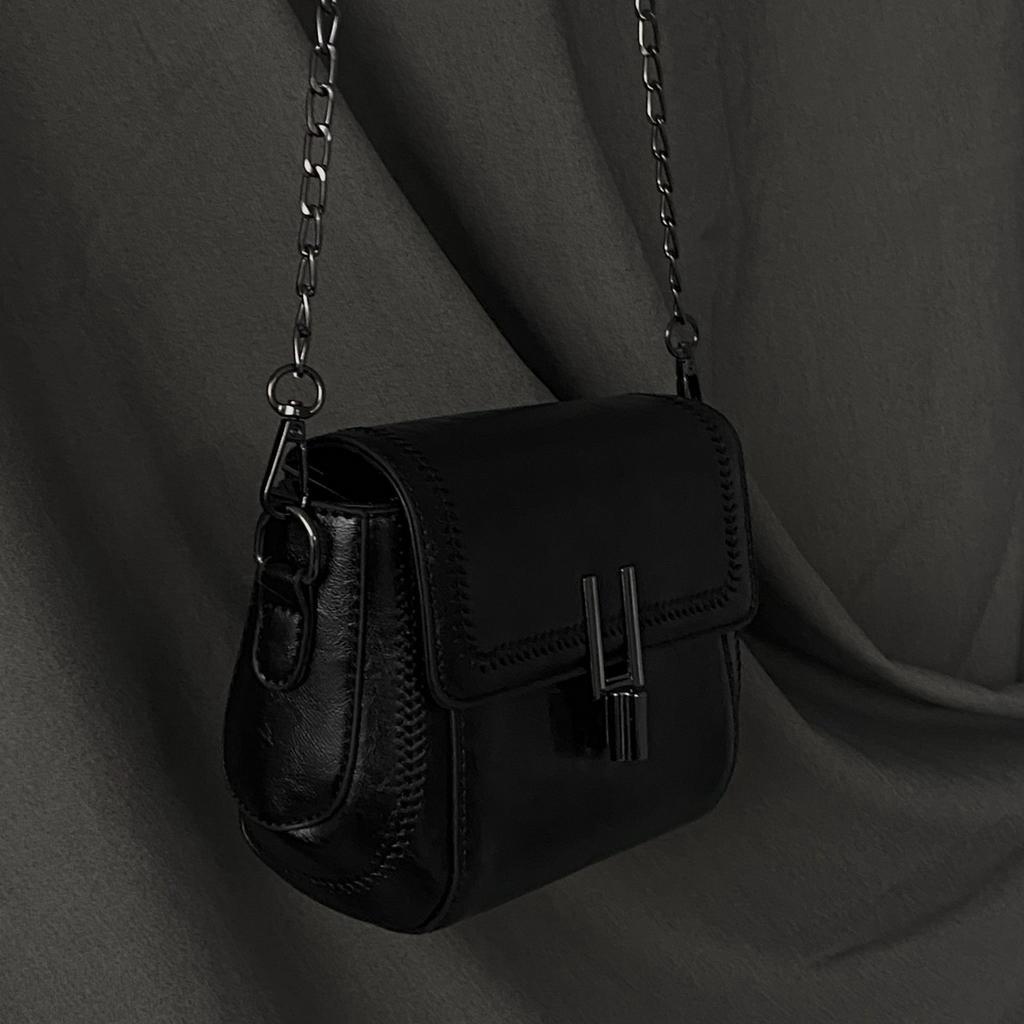KSOUL Túi Đeo Chéo Murkey Bag Màu Đen Da PU