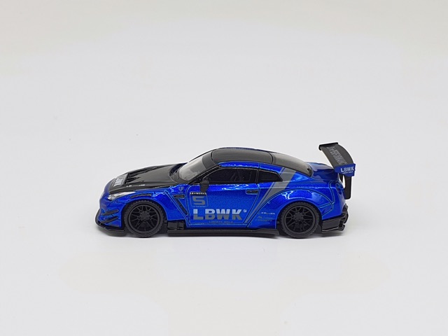 Xe Mô Hình LB Nissan GT-R (R35) Type2, Rear Wing ver3 1:64 MiniGT ( Xanh )