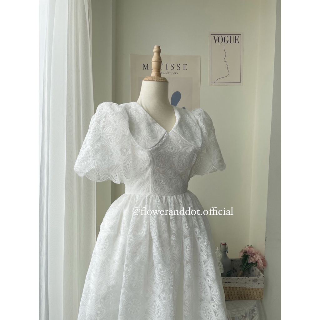 Đầm Lily of the Valley dáng maxi trắng - Flower & Dot