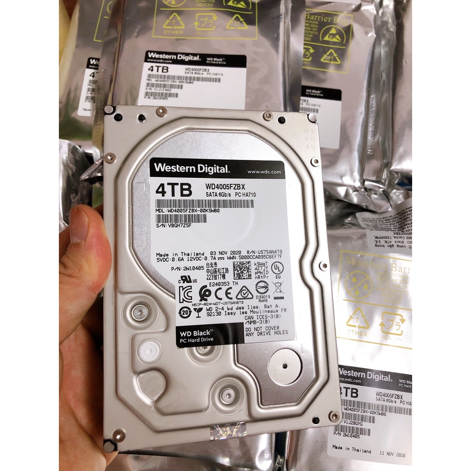 Ổ Cứng HDD 4TB WD Black 3.5 inch 7200rpm SATA3 6Gb/s Cache 256MB Chính Hãng - Bảo Hành 5 Năm 1 đổi 1