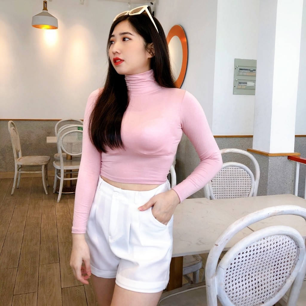 Áo Croptop Cổ Lọ Áo Kiểu Nữ Dáng Áo Croptop Tay Dài Cổ Cao 7 Phân Kiểu Dáng Thanh Lịch Màu Trắng Đen Chất Lụa Mịn Mát