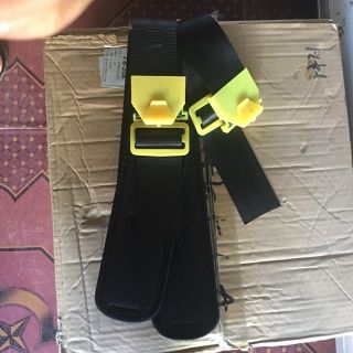 Dây đeo bình xịt điện