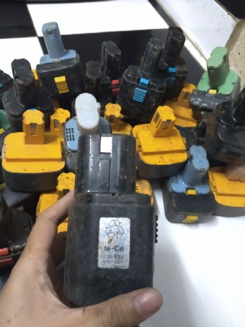 Pin đóng 12v 5A cell Samsung và LG