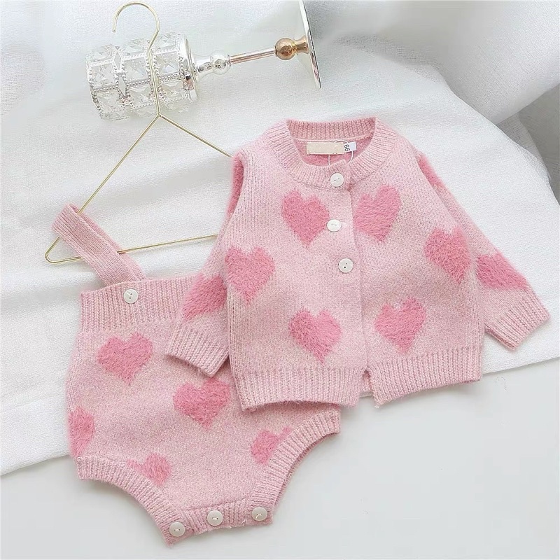 Set áo khoác body len trái tim_