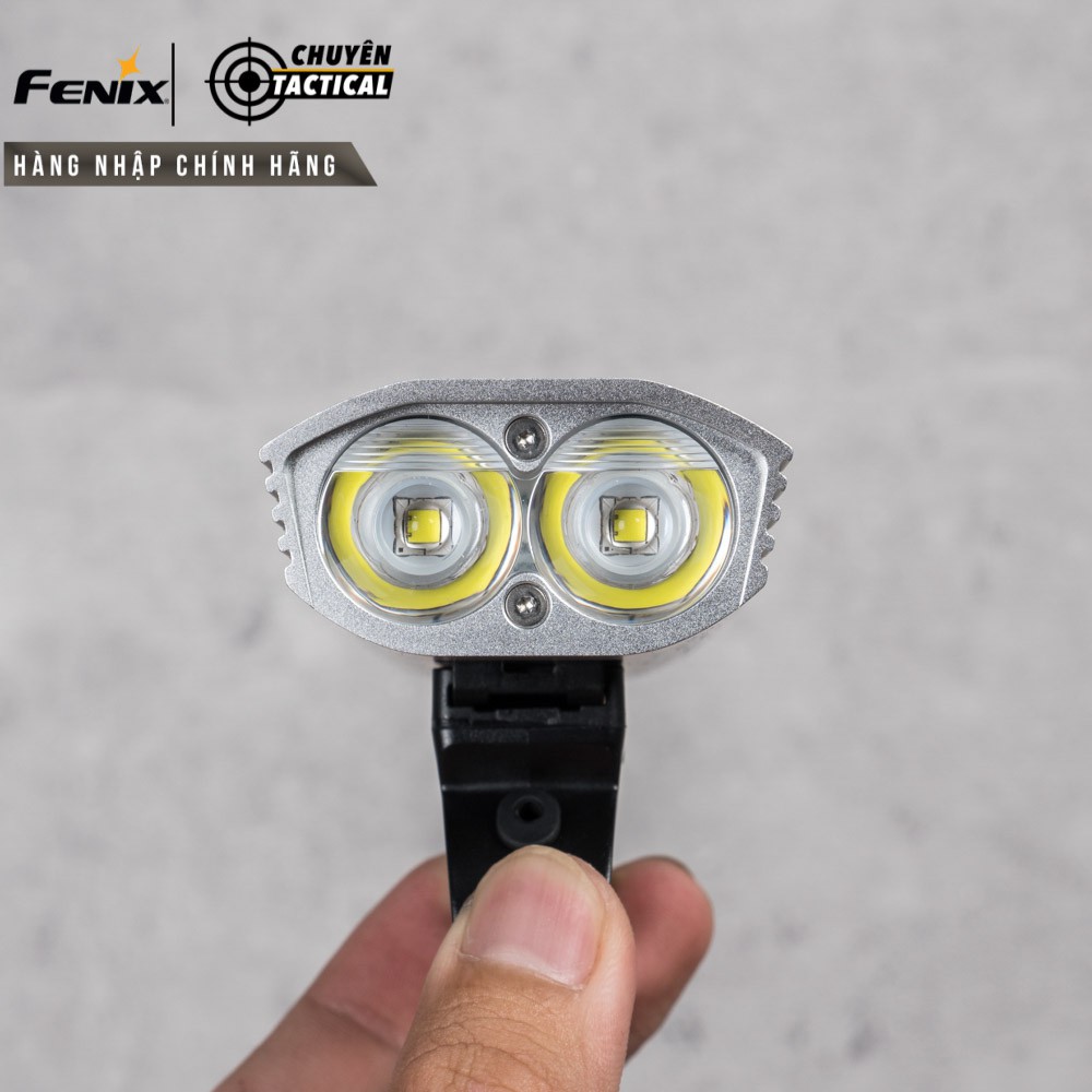 Đèn Pin Xe Đạp Fenix BC30 V2.0