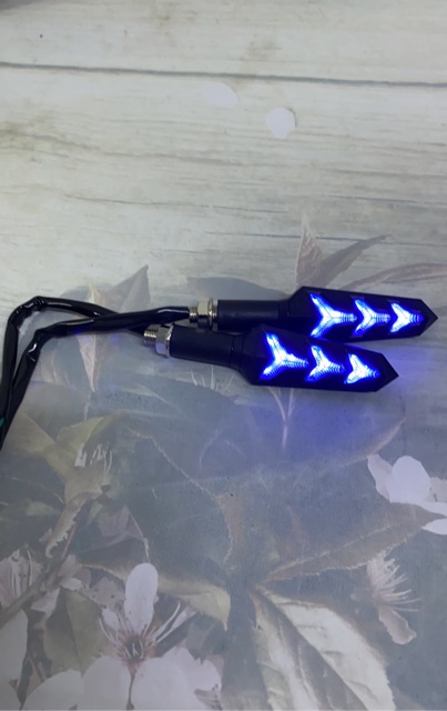 Đèn led Xinhan chạy kiểu Lamboghini,gắn thông dụng các dòng xe