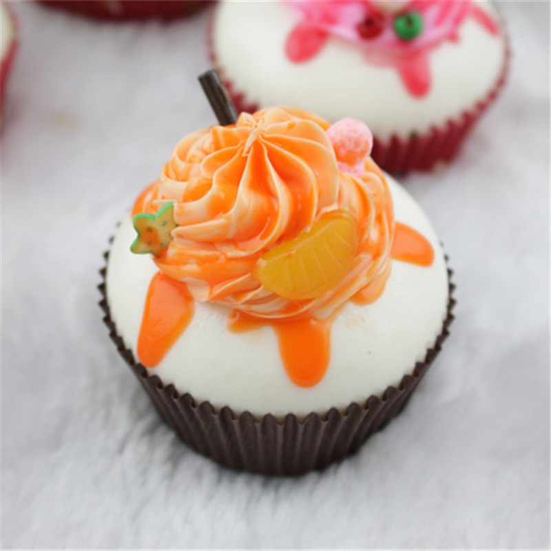 Mô hình bánh cupcake giả trang trí xinh xắn