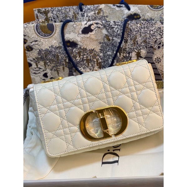 Túi Dior caro triệu lệ dĩnh