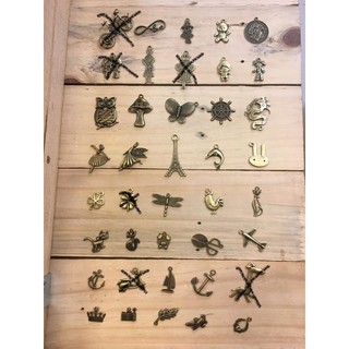 VÍ KIÊM ĐỰNG ĐIỆN THOẠI (Free charm + Name tag)