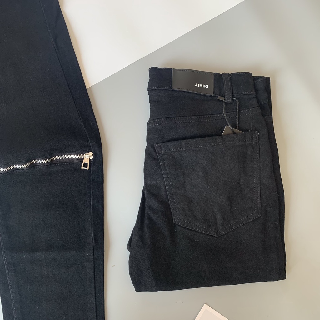 Quần Jean Nam Đen Trơn Phối Khoá Kéo Gối Dáng Slim Fit
