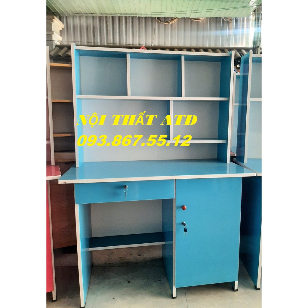 Bàn học sinh cho bé trai, tặng kèm hình dán, bàn liền kệ sách | BigBuy360 - bigbuy360.vn