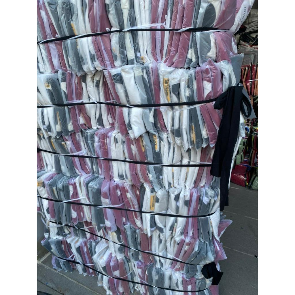 Set đồ bộ nữ thể thao chất thun gân co dãn họa tiết sọc ở tay trẻ trung năng động