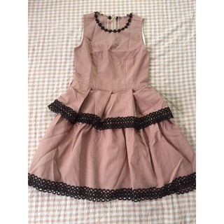 Váy tầng công chúa