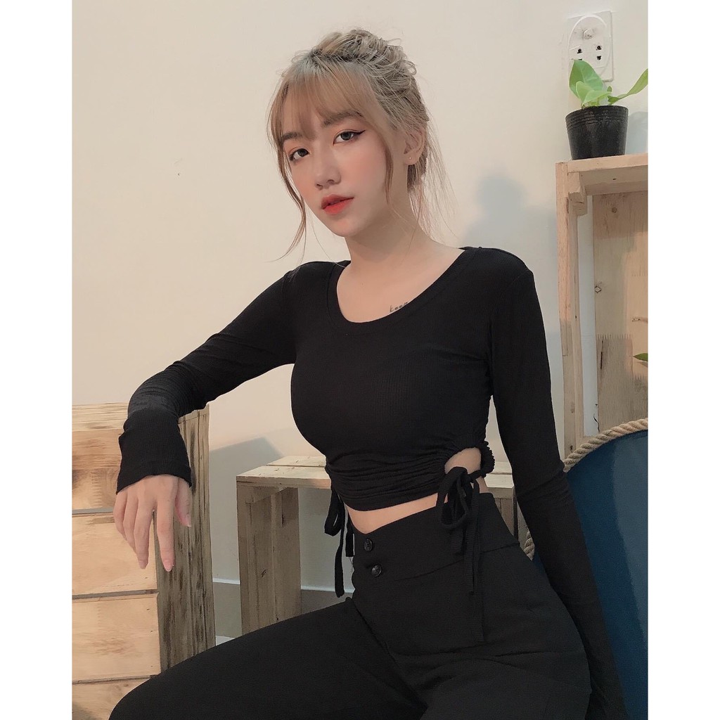 Áo khoen rút hông