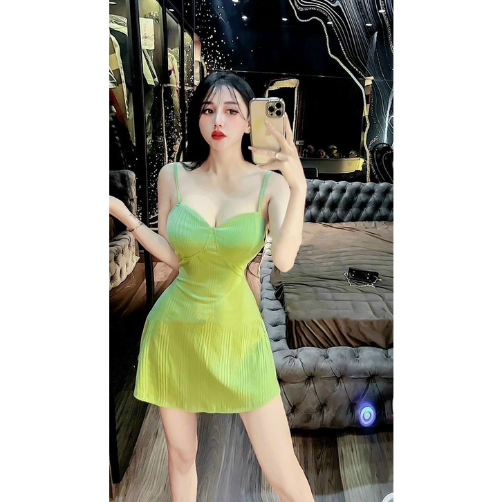 Đầm 2 dây cúp ngực dáng xòe nhẹ dưới cực xinh , chất thun gân mũi tên dày dặn ly